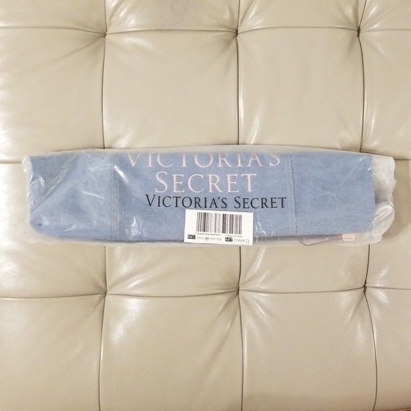 Victoria's Secret Denim Shoulder Bag Tote NWT - Picture 3 of 4